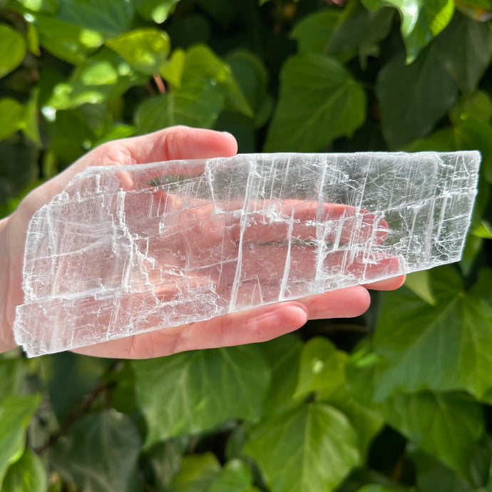 selenite, selenite raw, glitter mountain selenite, mindful mystic crystals
